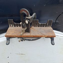Vintage Stanley No.150 Cast Iron Miter Saw 
