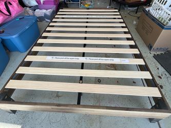 Bed frame - Full size