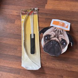  $4 🏹 🎃 each item , pug mask