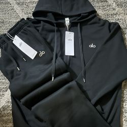 Size large Alo men Set 