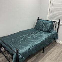 Twin Farm and Mattress 