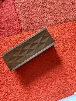 Small speaker