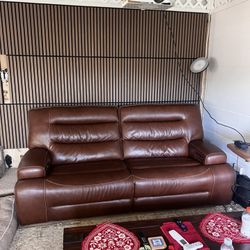 Rooms To Go Leather Recliner Sofa 