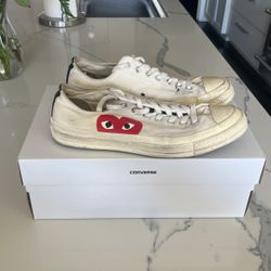 CDG Converse Size 9