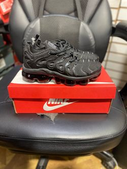 Black VaporMax Plus -All SIZES