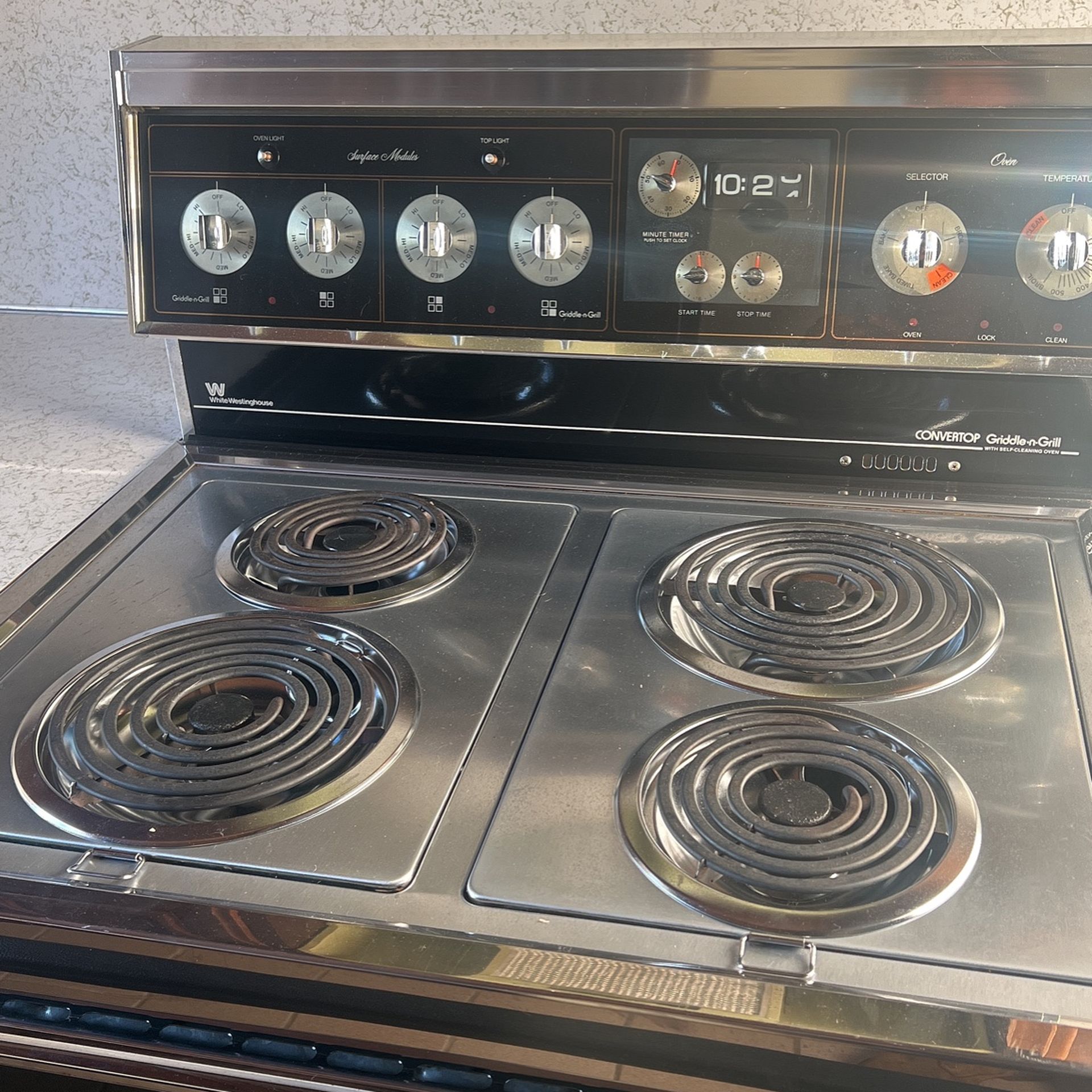 Stove And Dishwasher Almost New