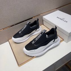 Moncler Men’s Sneaker With Box New