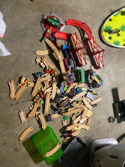 Brio train tracks and accessories