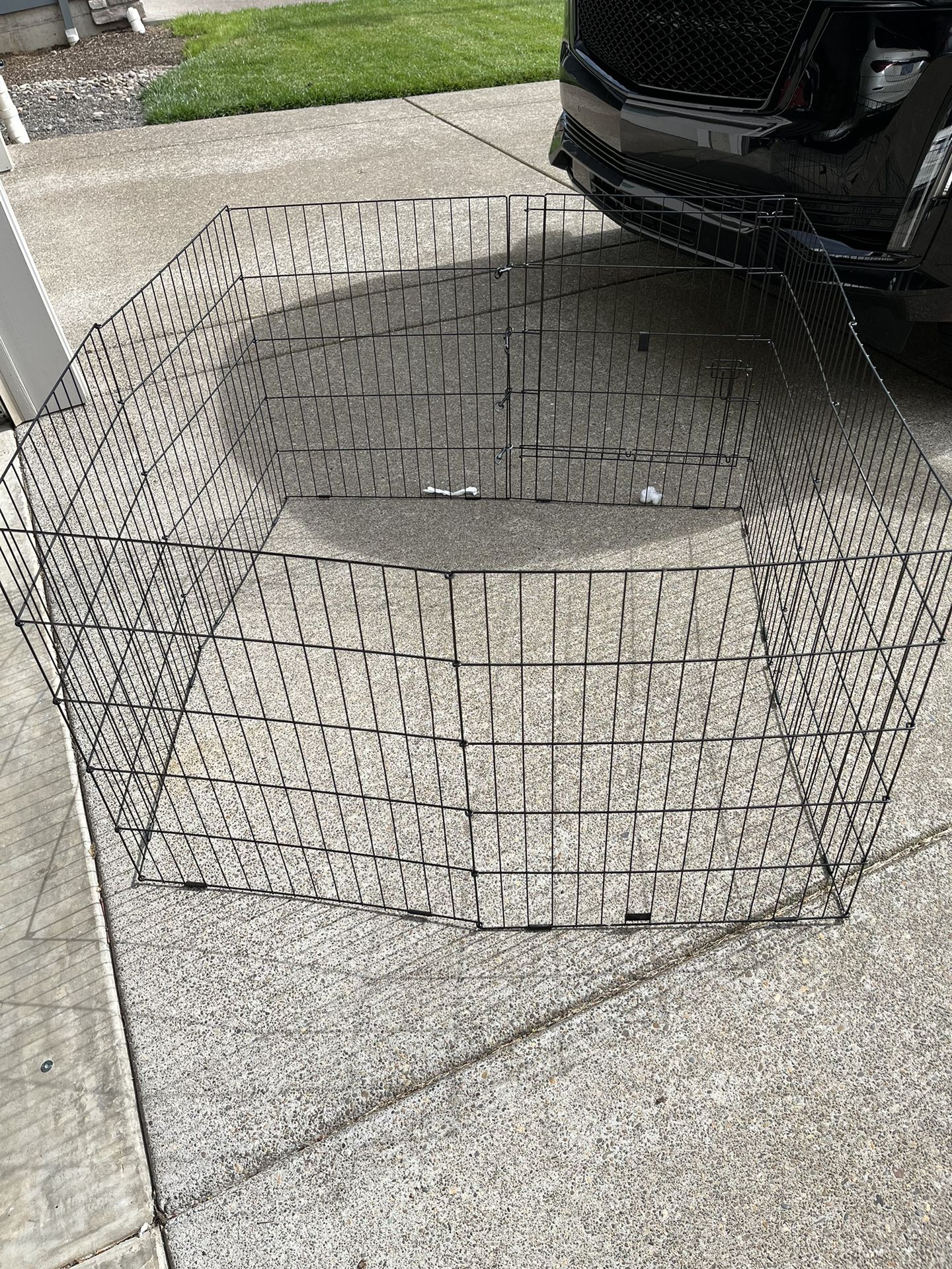 Pet Enclosure 4ft X 4ft