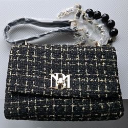 Badgley Mischka Small Crossbody Bag
NWT