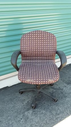 Steelcase model. 4571423 desk chair