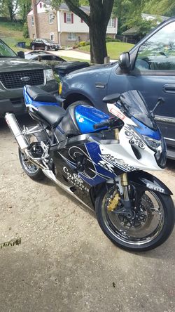 2004 Suzuki 600 GSX R Corona Kit