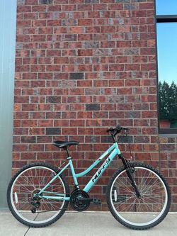 Huffy Rock Creek Women’s Mountain Bike – 26” wheels - Bicycle