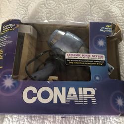 ConAir Ceramic Ionic Styler Blow dryer/Attachment/Round Brush