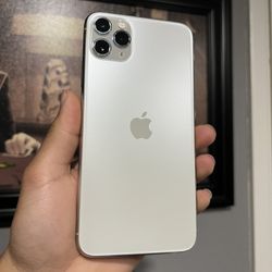 iPhone 11 Pro Max 512gb 100% Battery Unlocked Like New