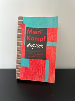 Mein Kampf - Adolf Hitler book