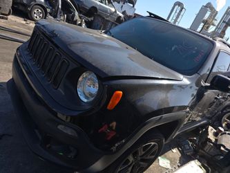 2016 Jeep Renegade 4x4 Only Parts Solamente Partes