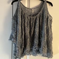 Free People Lace Cold Shoulder Blouse in Blue Gray Size XS 