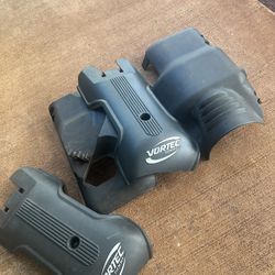 99-06  Chevy / Silverado 6.0  Engine Cover