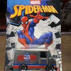 Hot Wheels Silver Series Spider-Man Combat Medic Chase 5/5