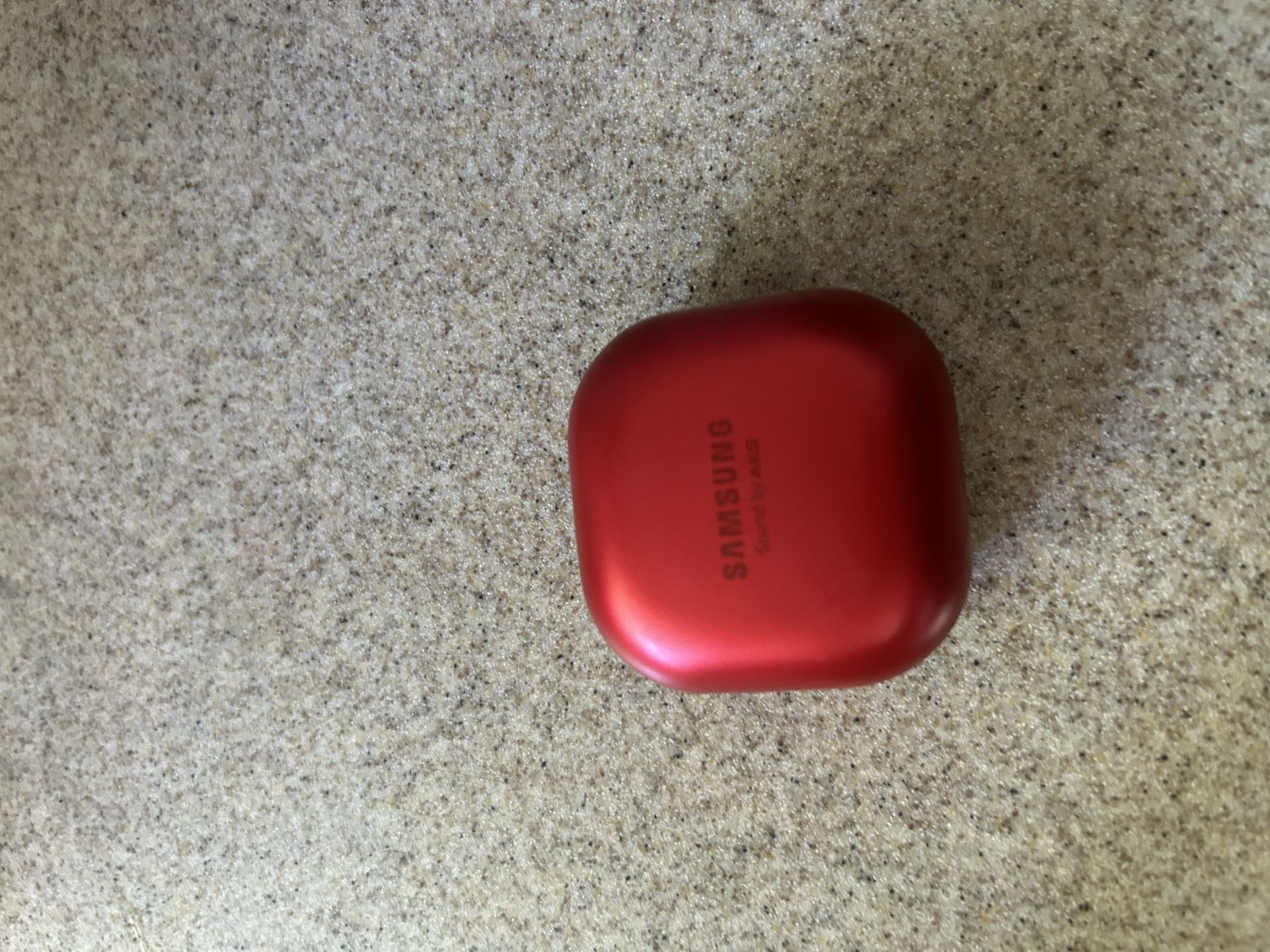 Samsung Galaxy Buds Live, Wireless Earbuds w/Active Noise Cancelling (Mystic Red). Like new. Never used but tested. Comes as shown.