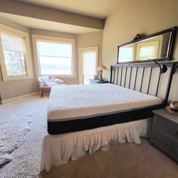 NEW QUEEN Mattress STILL IN PACKAGE