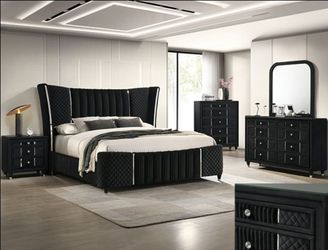 Brand New Black Upscale 4pc Queen Bedroom Set (Available in Eastern King)