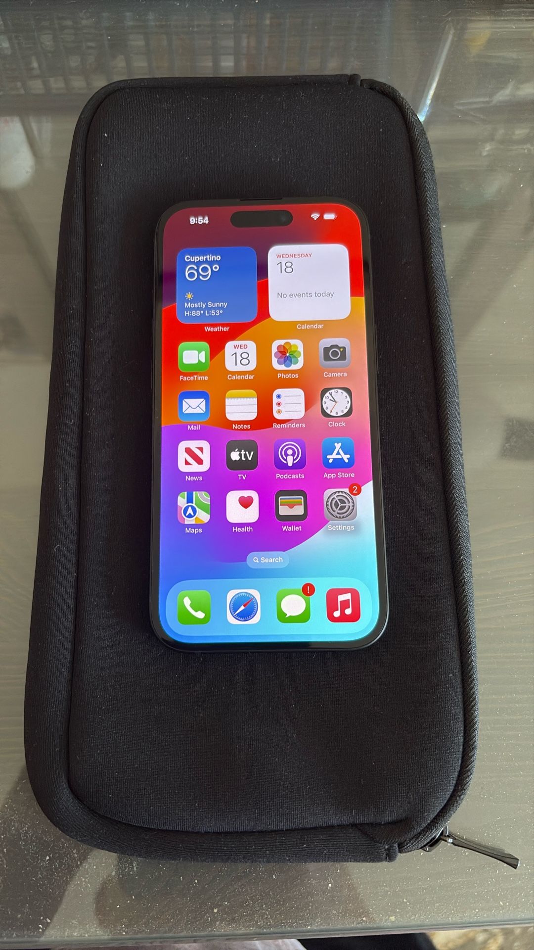 Factory Unlocked Iphone15,128gb,100% Battery New Condition