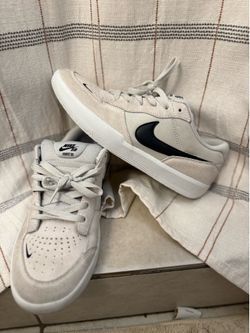 NIKE Force 58