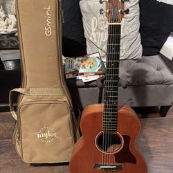 Taylor Mahogany GS Mini Acoustic Guitar