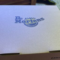 BLACK HIGH HEEL Dr Martens
