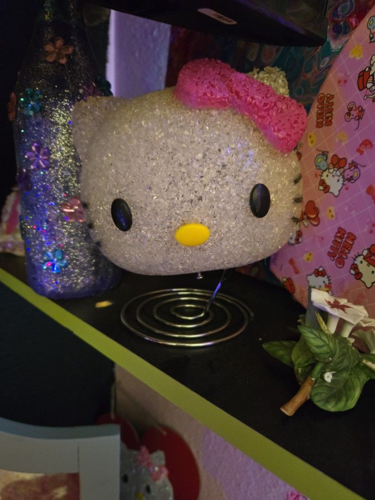 HALLO KITTY NIGHT LIGHT STAND