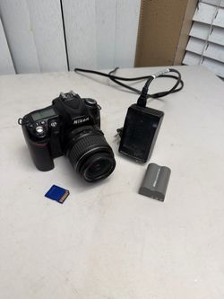 Nikon D90 Digital SLR Camera With AF-S DX 18-55mm From JAPAN W/extras Read Description. Used in good with some cosmetic blemishes. These blemishes ar