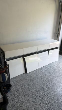 White Gloss Low TV Stand / Sideboard