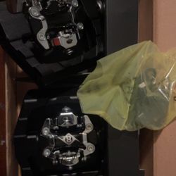 DOUBLE CLIPLESS PEDALS 