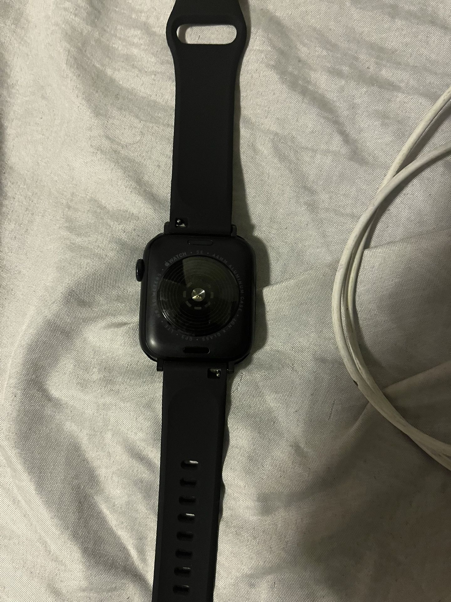 APPLE Watch SE