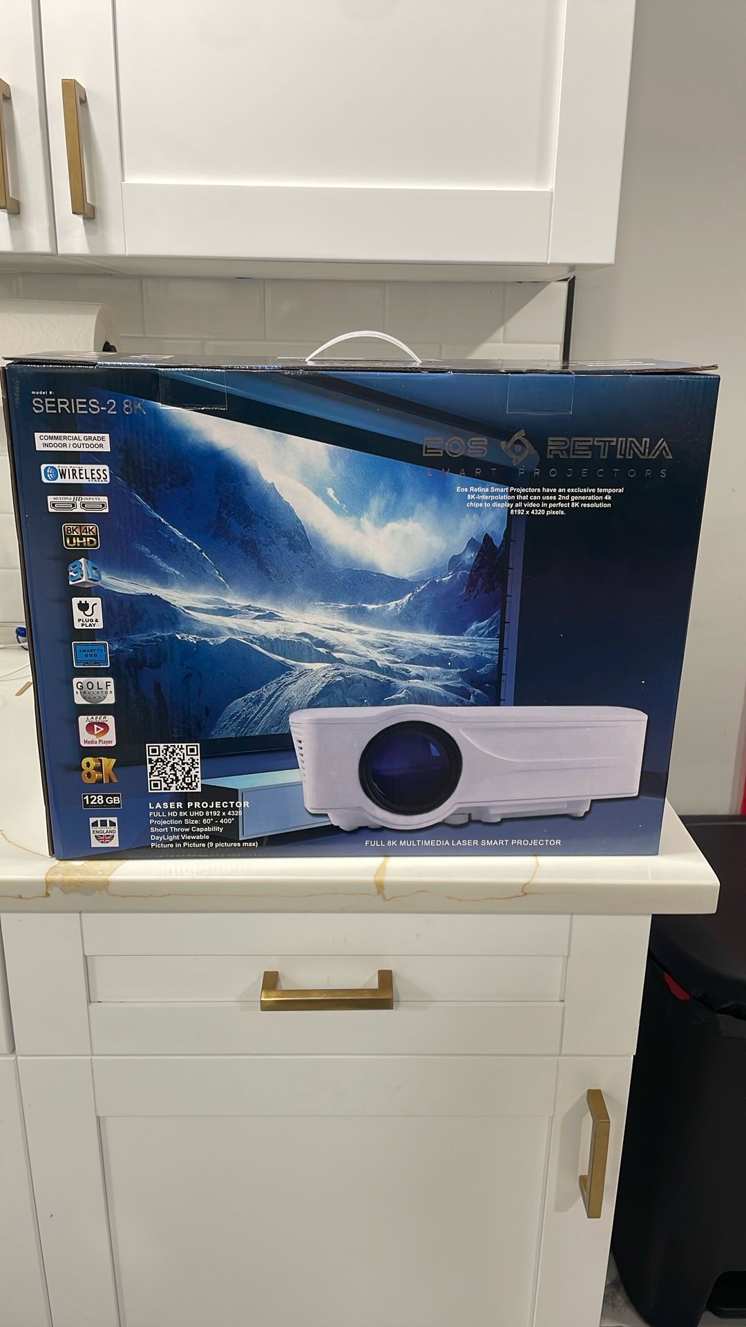 Eos Retina Smart Projector