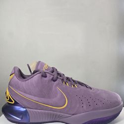 Nike LeBron 21 "Violet Dust" (Purple/Gold) - Men's Size 12