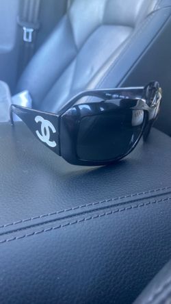 Channel vintage mother of pearl CC # 5076-H sunglasses