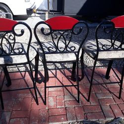 3 Beautiful Bar Chair An Excellent Condition