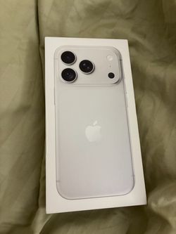Apple iPhone 18 pro silver unlocked brand new sealed