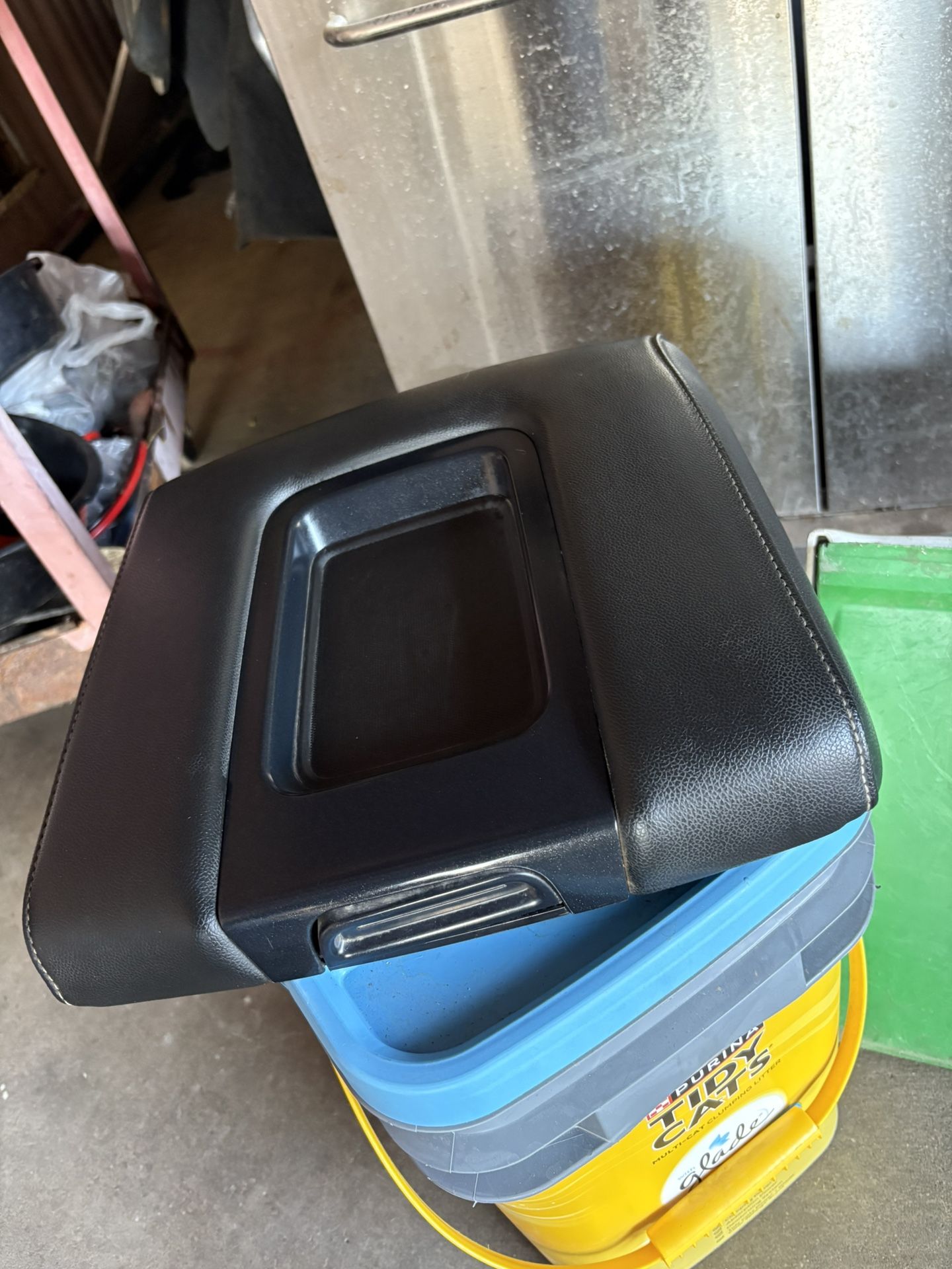 Chevy Silverado Jump Seat Lid Armrest