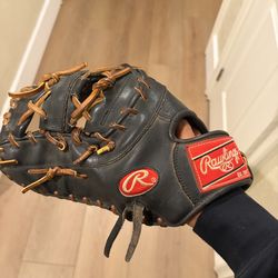 Rawlings Heart of Hide First Base Mitt