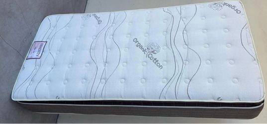 Serenity Queen size mattress set