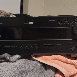 Yamaha RX-V530 AV Receiver 