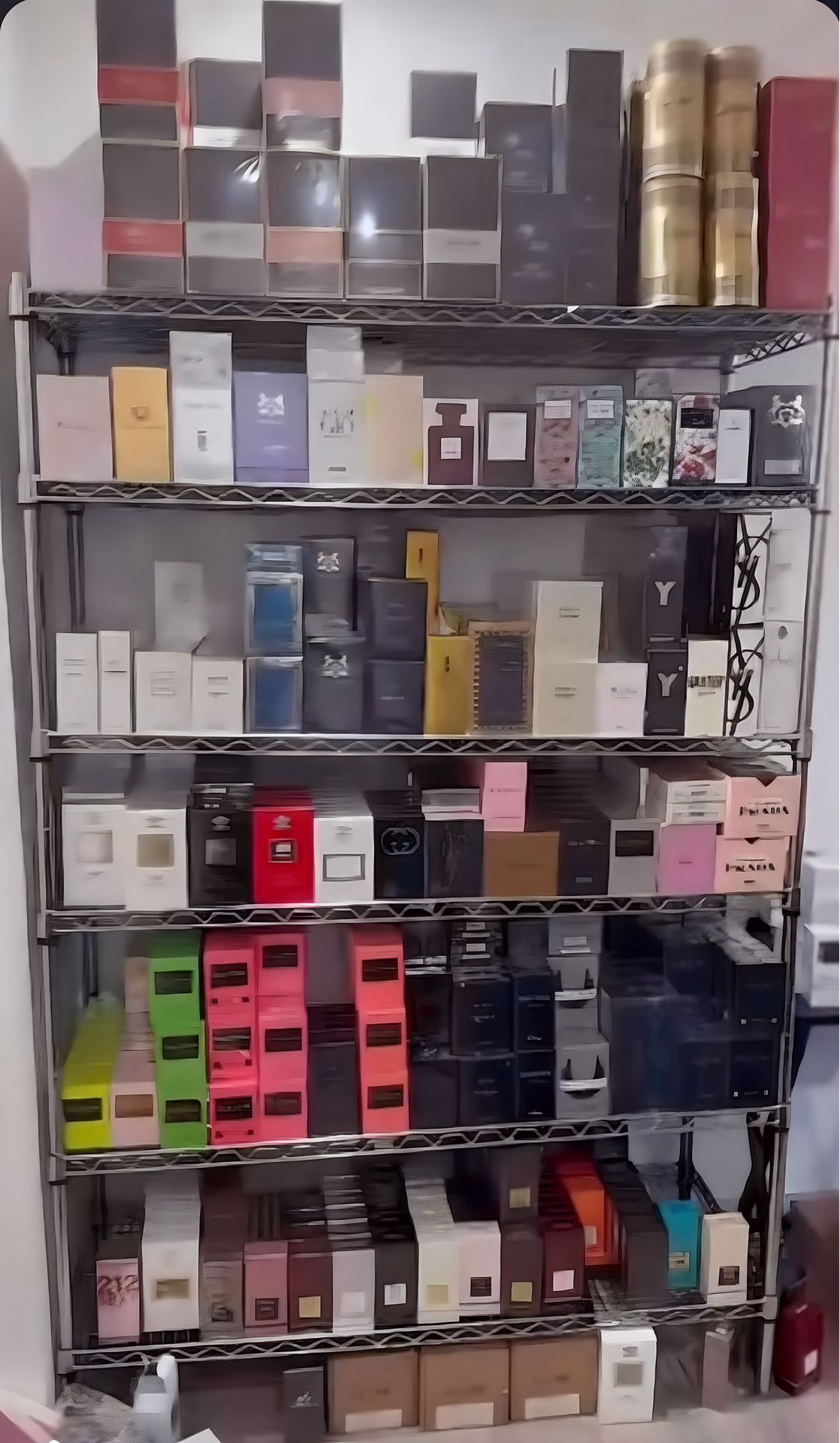 Colognes Perfumes READ DESCRIPTION