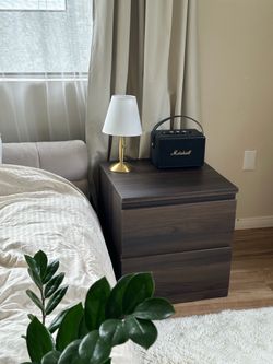 Set of 2 Nightstands