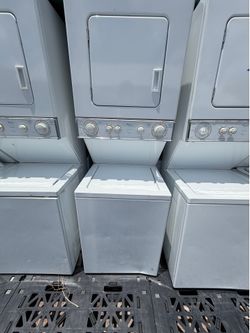 Kenmore stacked unit apartment size washer and dryer 24” wide