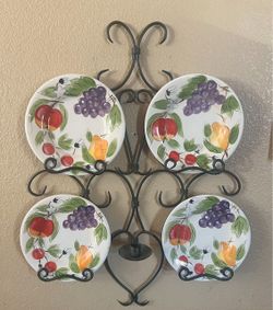 Decorative Fruit Plates with Wrought Iron Wall Rack