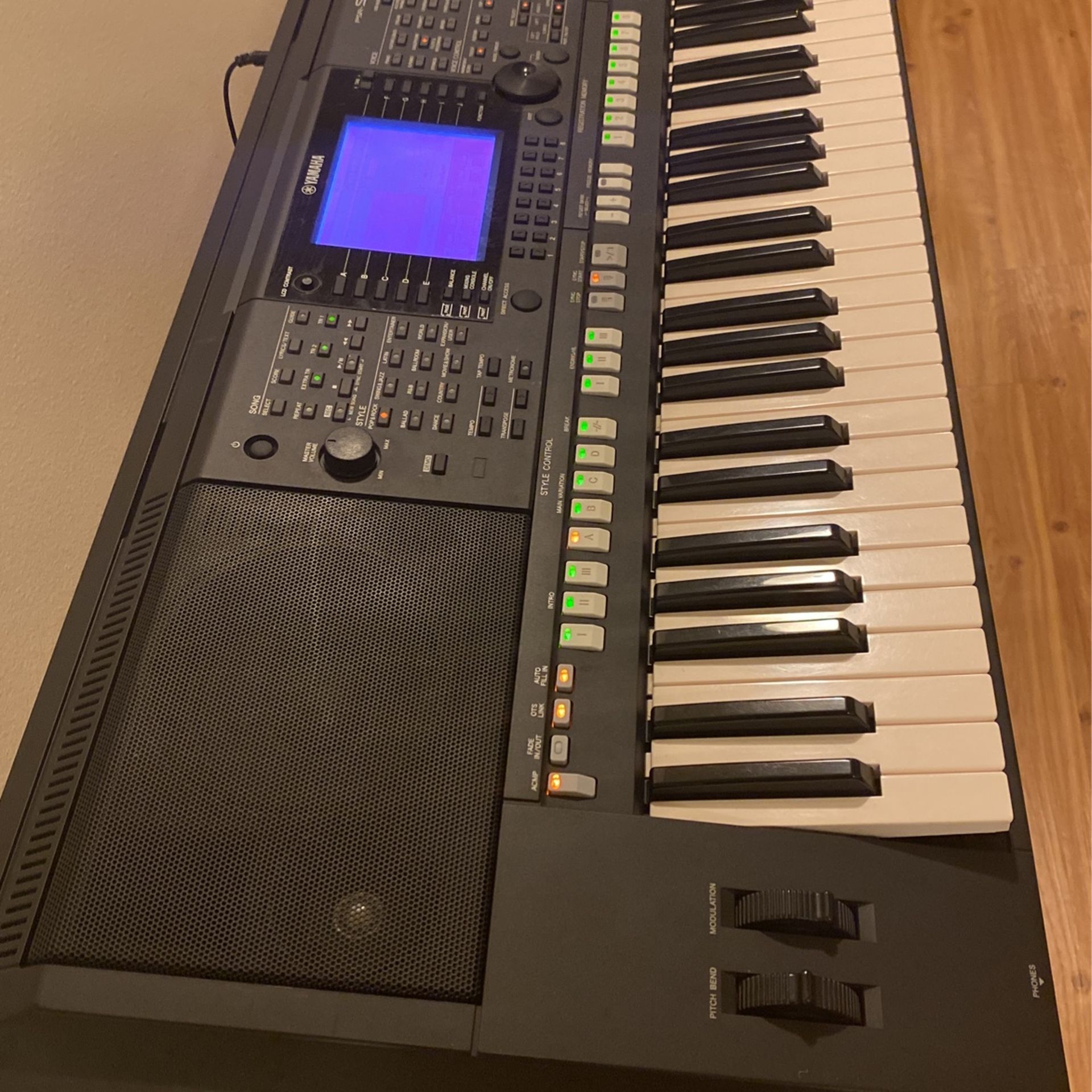 Keyboard Yamaha PSR S750 for Sale in Renton, WA OfferUp